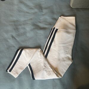 Year of Ours Textured Leggings Size XS